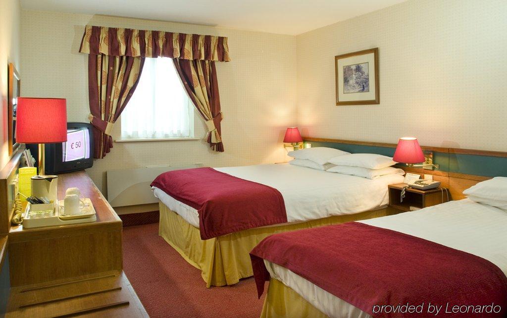 Mercure Wigan Oak Hotel Room photo