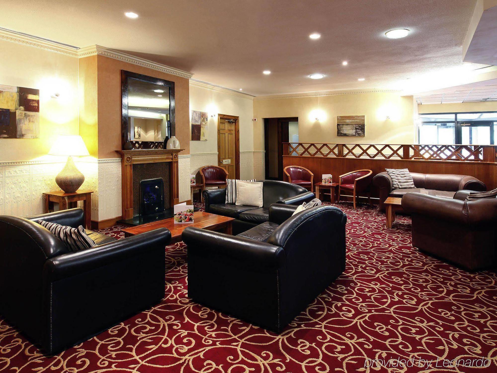 Mercure Wigan Oak Hotel Exterior photo